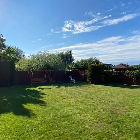 Dom Murowany Siedlisko Dom wakacyjny Sarbinowo